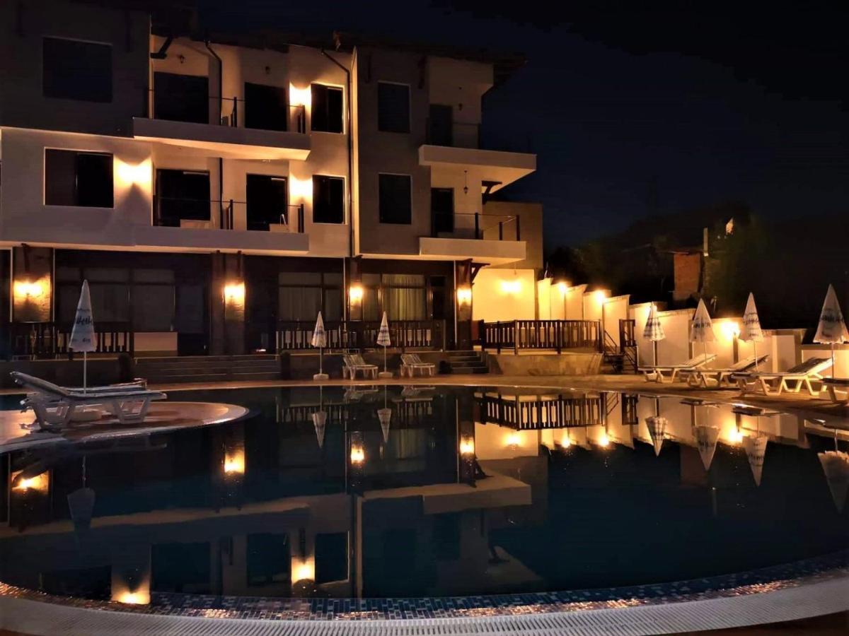 St George Apartcomplex Škorpilovci Exteriér fotografie